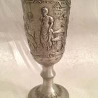 Немски старинни калаени чаши на столче "Lindenwirthin" лична колекция, снимка 5 - Антикварни и старинни предмети - 43036065