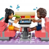 LEGO® Friends 41728 - Ресторант в центъра на Хартлейк, снимка 6 - Конструктори - 39441987