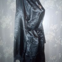 Нов сатенен халат с дантела ХЛ, снимка 2 - Нощници - 35109858