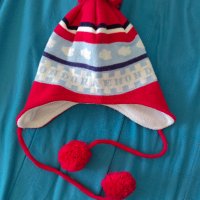 Детски шапки и ръкавици, снимка 1 - Шапки, шалове и ръкавици - 43477568