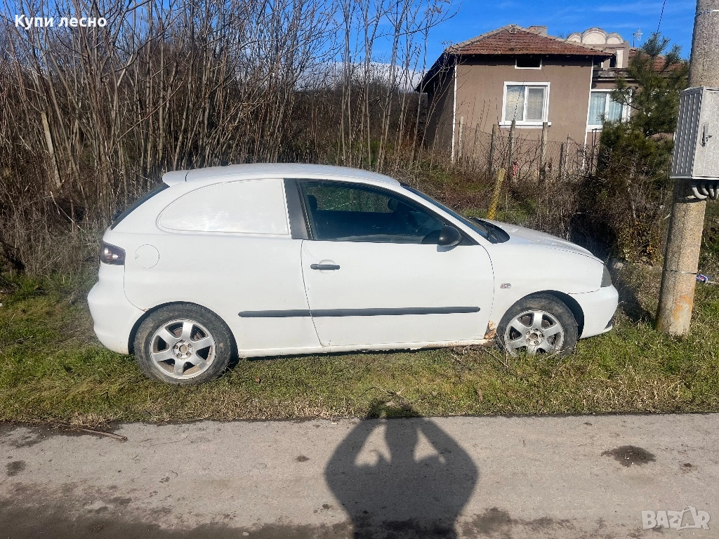 Сеат Ибиза seat Ibiza 1.2 бензин, снимка 1