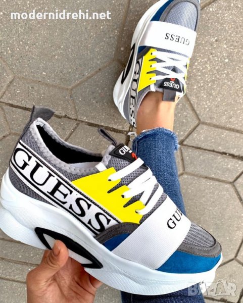 Дамски спортни обувки Guess код 93, снимка 1