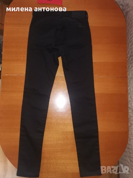 Оргинални. ЧЕРНИ ДАМСКИ ДЪНКИ HUGO

. , снимка 1