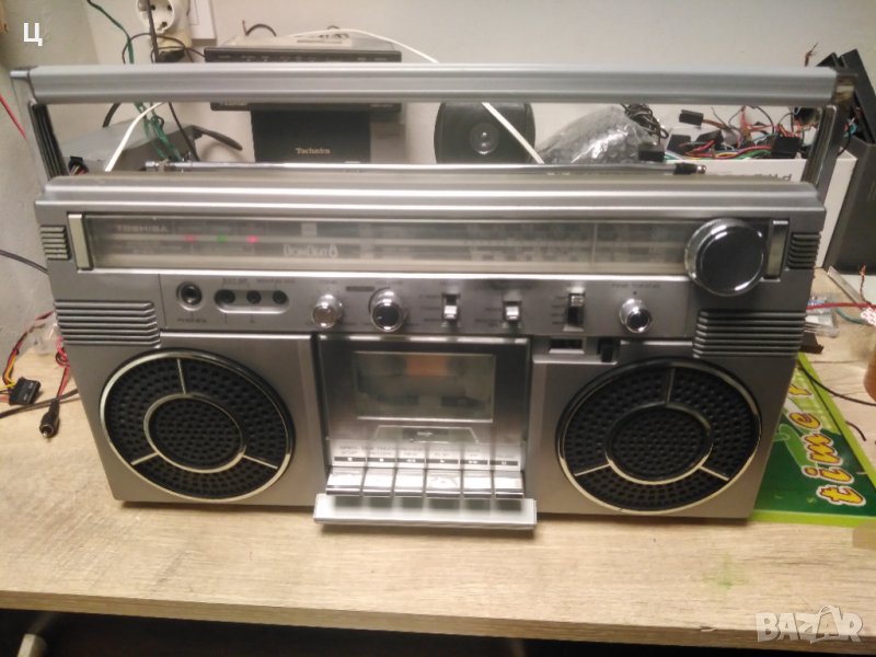 Ретро радиокасетофон Toshiba RT-S713, снимка 1