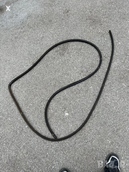 УПЛЪТНЕНИЕ ЧЕЛНО СТЪКЛО УАЗ 452 НОВО ОРИГИНАЛНО 452-5206012, снимка 1