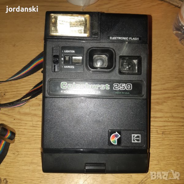 Фотоапарат за моментни снимки с касети в Колекции в гр. Добрич ...