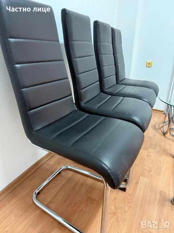 Маса за хранене с четири стола , снимка 1