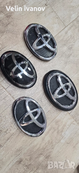 емблеми за тойота хайлукс, снимка 1