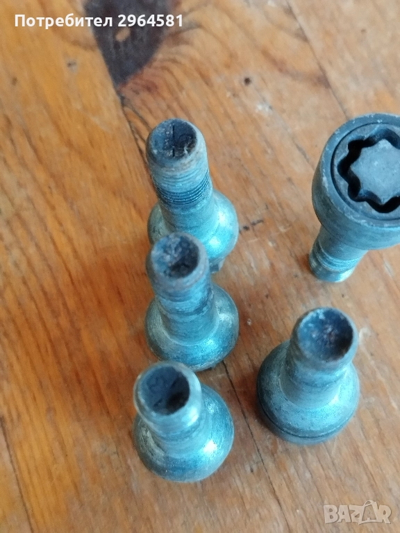 болтове за Мерцедес джанти дълги и къси , снимка 1