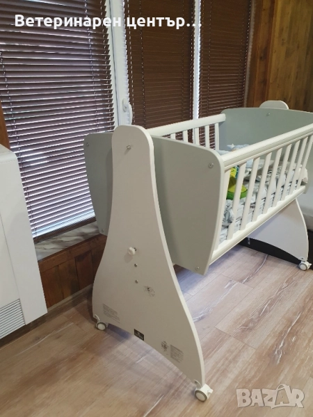 Ново малко дървено легло, снимка 1