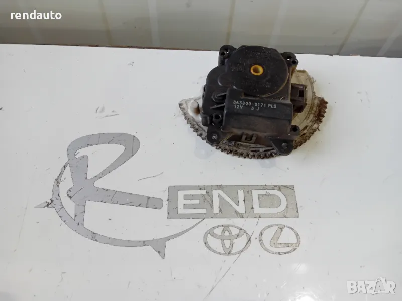 063800-0171 Моторче клапи парно Toyota Rav4 XA3, снимка 1