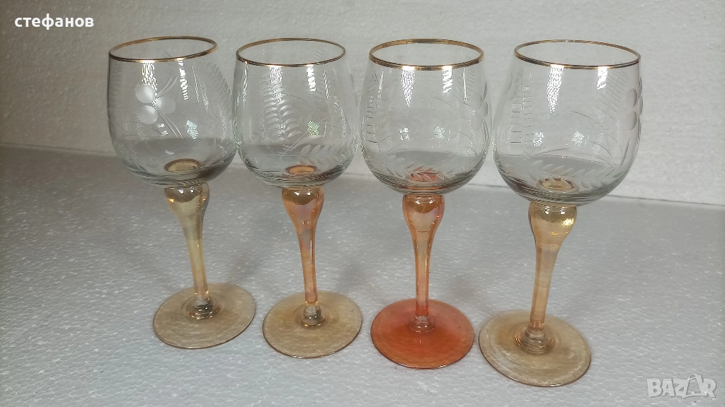 Много красиви чаши за алкохол, калиево стъкло, ръчна гравюра, 4 бр, снимка 1