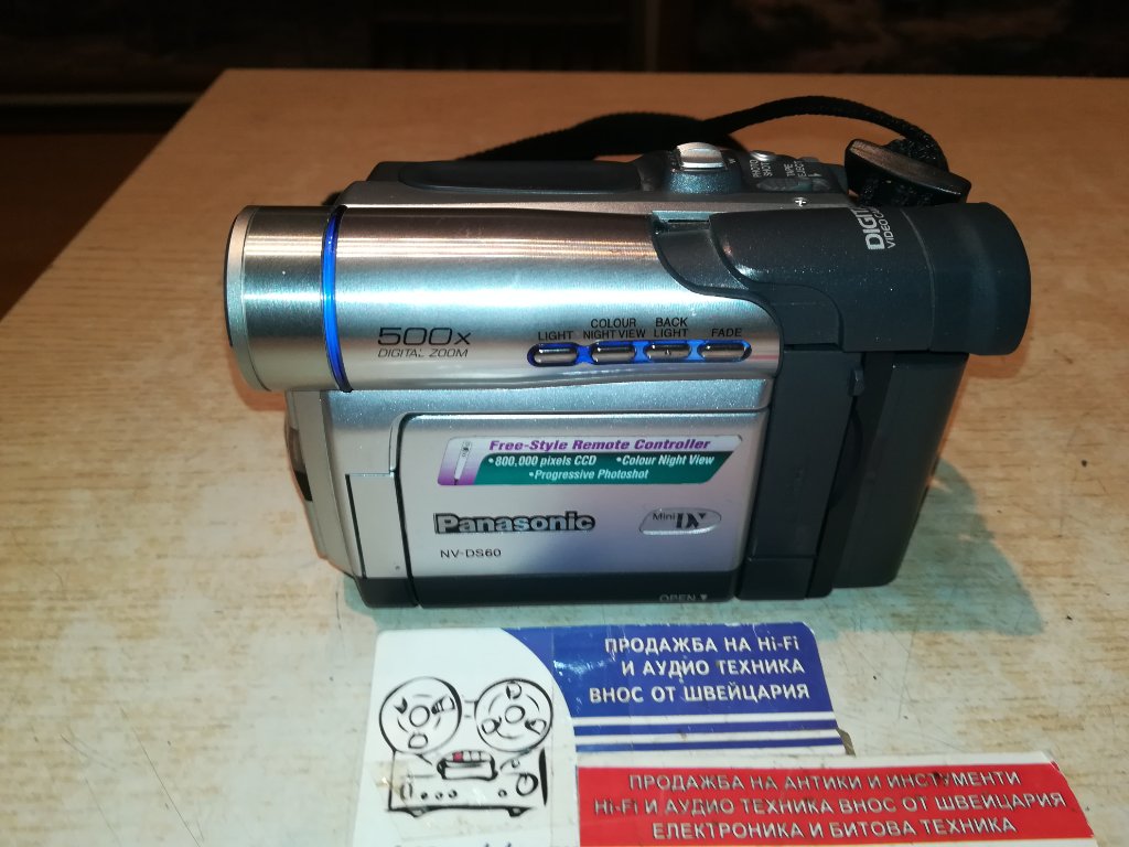 Panasonic ビデオカメラNVC2 ハンディカム