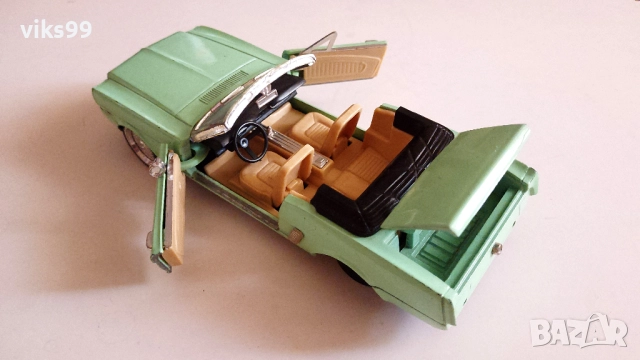 Метални колички Ford Mustang , снимка 12 - Колекции - 52322394
