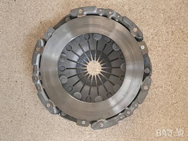 Диск притискателен MECARM за RENAULT LAGUNA 2.0 16V 95-01г.№ MC7138, снимка 2 - Части - 51336393