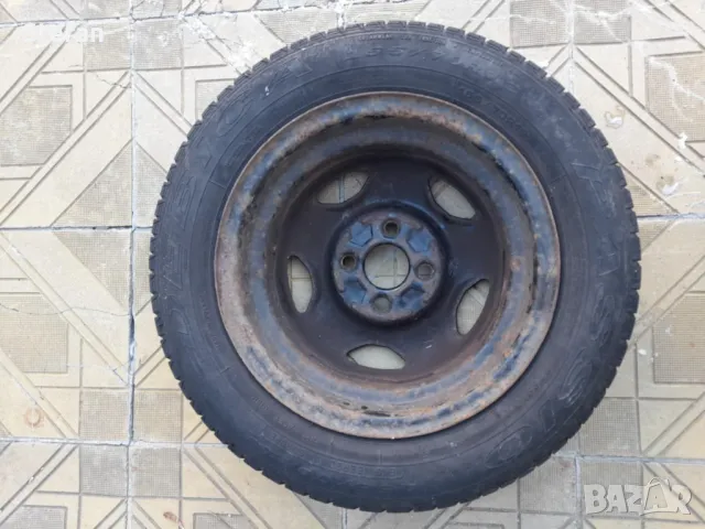 Резервна гума от Фолксваген Поло, снимка 3 - Гуми и джанти - 48087446