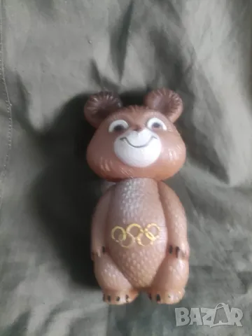 Продавам соц играчки мечето Миша и гъба 