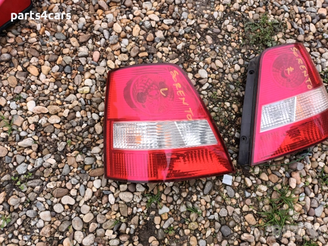 ляв и десен стоп за киа соренто 02 - 06 кия KIA SORENTO, снимка 2 - Части - 46196820