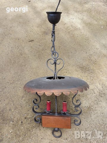 Немски полилей от ковано желязо и дърво, снимка 1 - Лампи за таван - 39415204