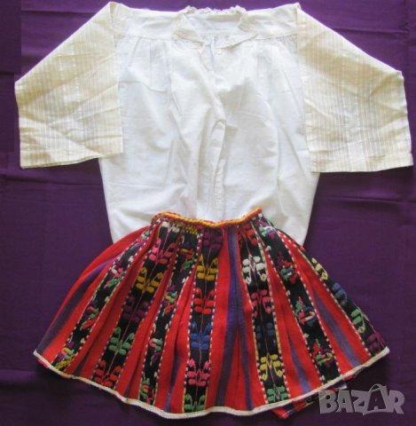 19 век Фолк Арт Детски Костюм ръчна бродерия, снимка 13 - Антикварни и старинни предмети - 35196440