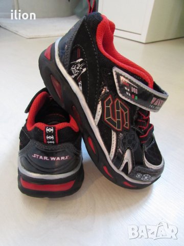 Невероятни маратонки skechers-star wars, снимка 2 - Детски маратонки - 27208507