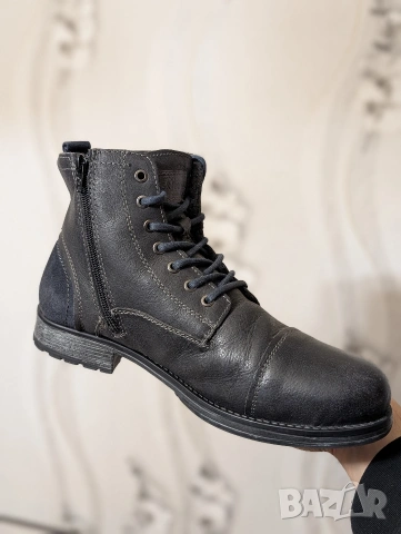 боти от естествена кожа с вълнен хастар S.Oliver номер 45 , снимка 11 - Мъжки боти - 53359791