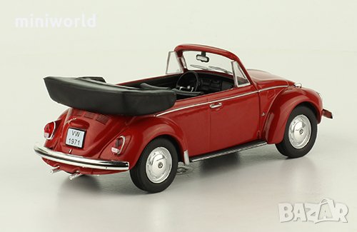 Volkswagen 1302 cabriolet 1971 - мащаб 1:43 на ДеАгостини модела е нов в PVC дисплей-кейс VW, снимка 3 - Колекции - 28080614
