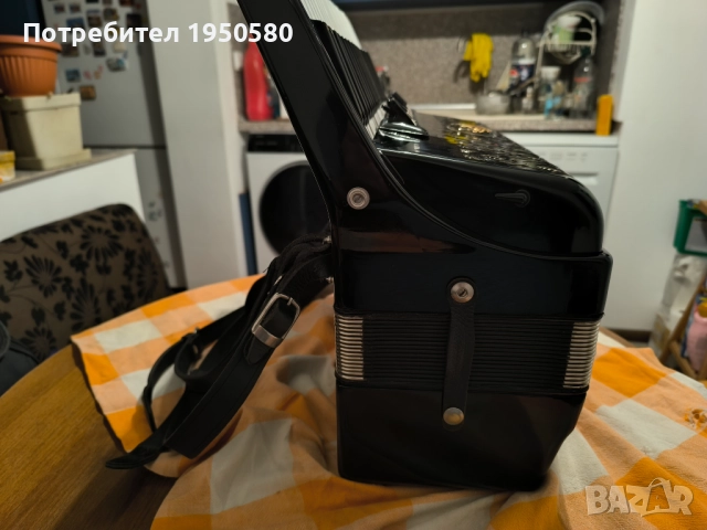 Продавам акордеон, снимка 4 - Акордеони - 52635768