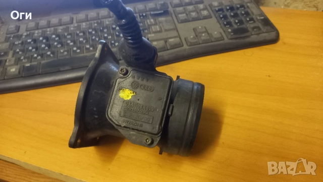 Дебитомер за Голф 4,Бора,Октавия,Ауди А3,Сеат Леон и Толедо 1.6 101к.с. 06A 906 461B