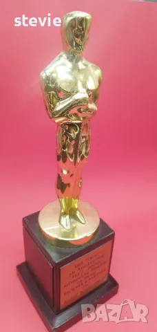 Статуетка Оскар
