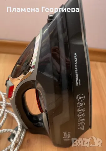 Оригинална Парна Ютия с Керамична Плоча Russell Hobs