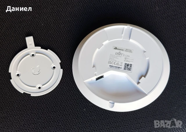 Ubiquiti UniFi 6 Lite access point AX1500 (U6-Lite), снимка 4 - Мрежови адаптери - 50646954
