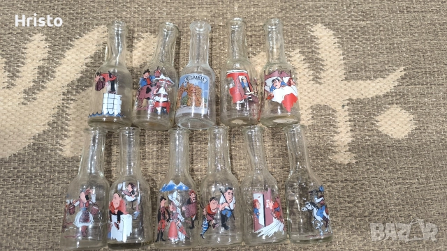 11 броя ръчно изрисувани павурчета/юзчета