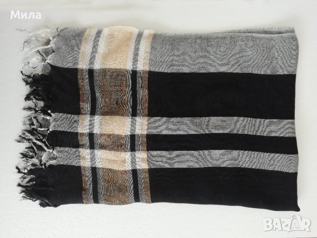 Голям черен шал с ресни, снимка 3 - Шалове - 43781192