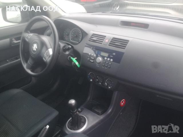 Suzuki Swift / Сузуки Суифт 1.3i 2005 г., снимка 5 - Автомобили и джипове - 27622071
