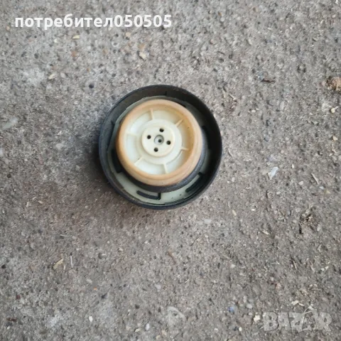 Капачка от Резервоара за Хонда Акорд 2000/98 г, снимка 2 - Автомобили и джипове - 49221174