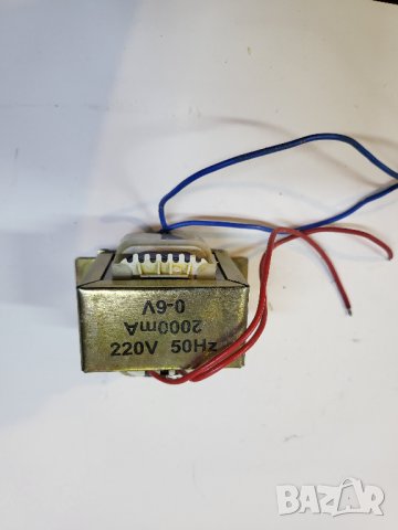 Трансформатор, захранване  6  волта  - 2 ампера