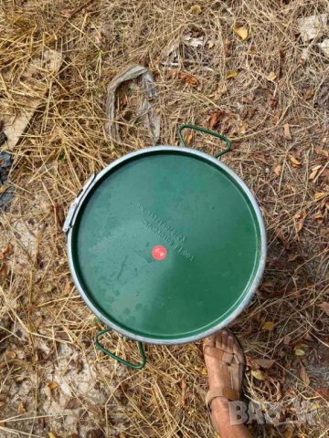 Бидони, Варели, Контейнери - метални, пластмасови, снимка 4 - Бидони, бурета и бъчви - 40278323