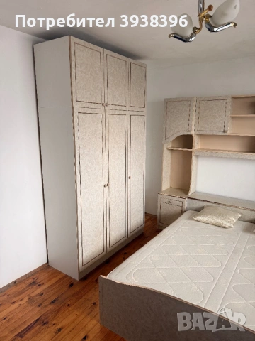 комплект мебели за спалня, снимка 2 - Спални и легла - 53130756