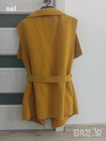 Жълто елече, снимка 2 - Якета - 27580903