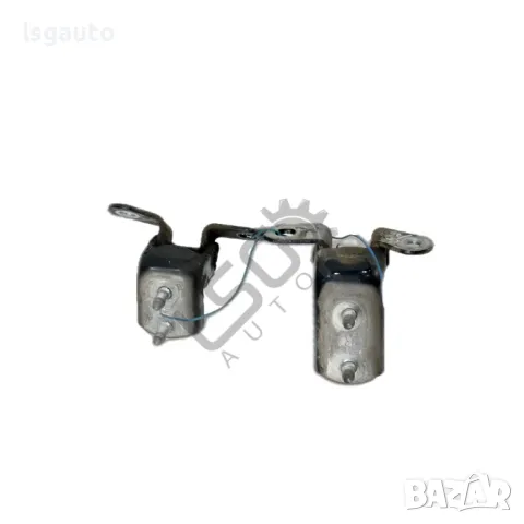 Панти задна дясна врата Toyota RAV4 II 2000-2006 ID: 136305