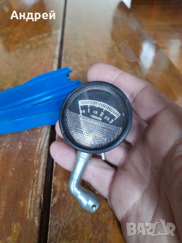 Стар манометър за гуми МД 214, снимка 3 - Други ценни предмети - 53144368