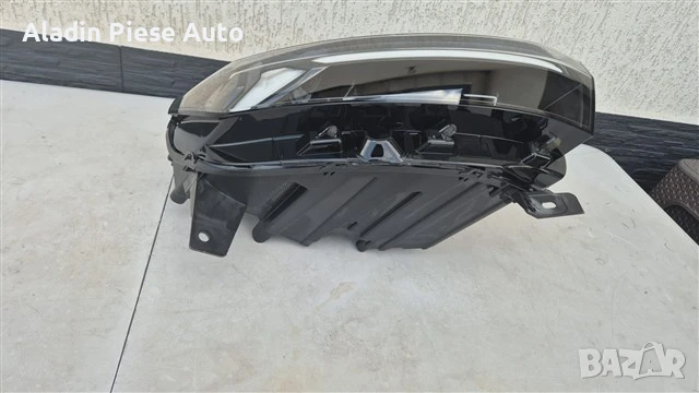 Десен фар Dacia Duster 3 Bigster код 260108410R , снимка 5 - Аксесоари и консумативи - 51126944