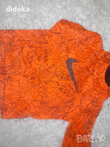 Оригинален суичър Nike , снимка 5 - Детски анцузи и суичери - 43156007