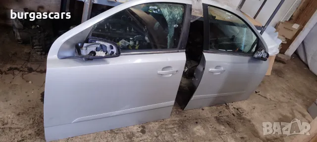 Врати предни задни лява дясна Opel Astra H комби - 80лв