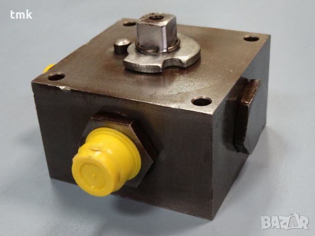 трипътен хидравличен кран FLUTEC, снимка 4 - Резервни части за машини - 26883878