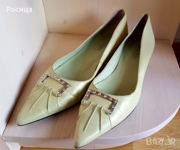 Продавам италиански елегантни обувки Bata, нисък ток, снимка 6 - Дамски елегантни обувки - 41839128