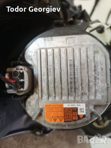 Ксенон оригинален за subaru outback 2015 