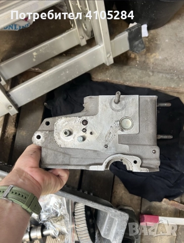 Глава за Volkswagen Touran 1,9 TDi, снимка 4 - Части - 51708267