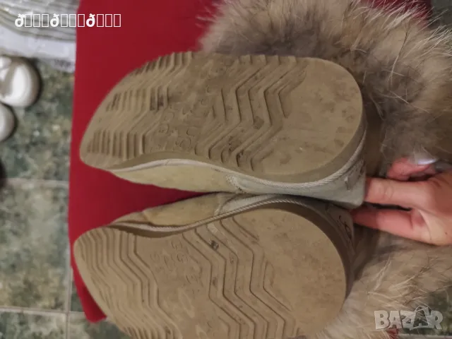 UGG , снимка 7 - Дамски ботуши - 48312627